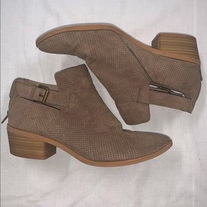 brown booties